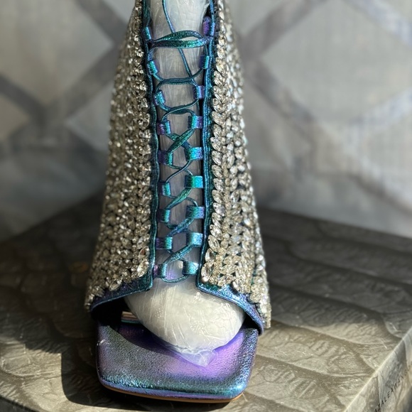 Stiletto booties - Picture 9 of 12